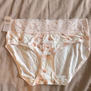 Soma lace hipster underwear